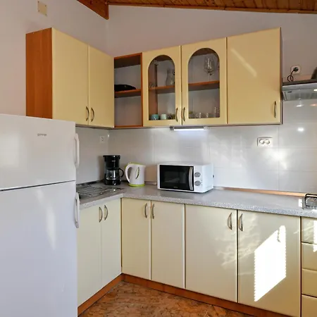 Apartments Goranka Murter Exterior photo
