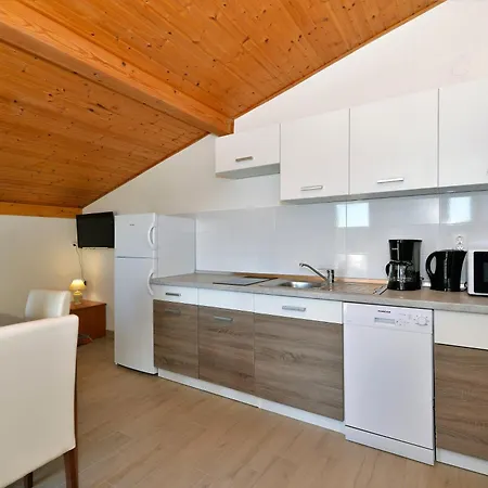 Apartments Goranka Murter Exterior photo