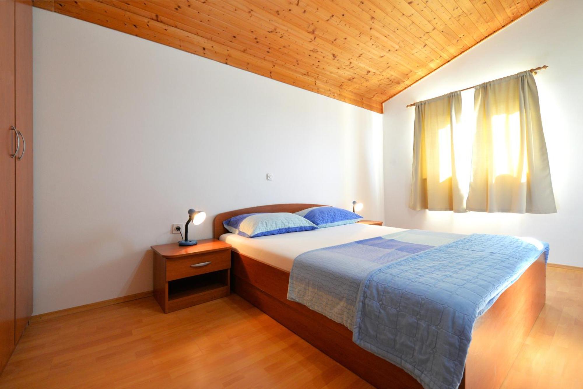 Goranka Apartment Murter