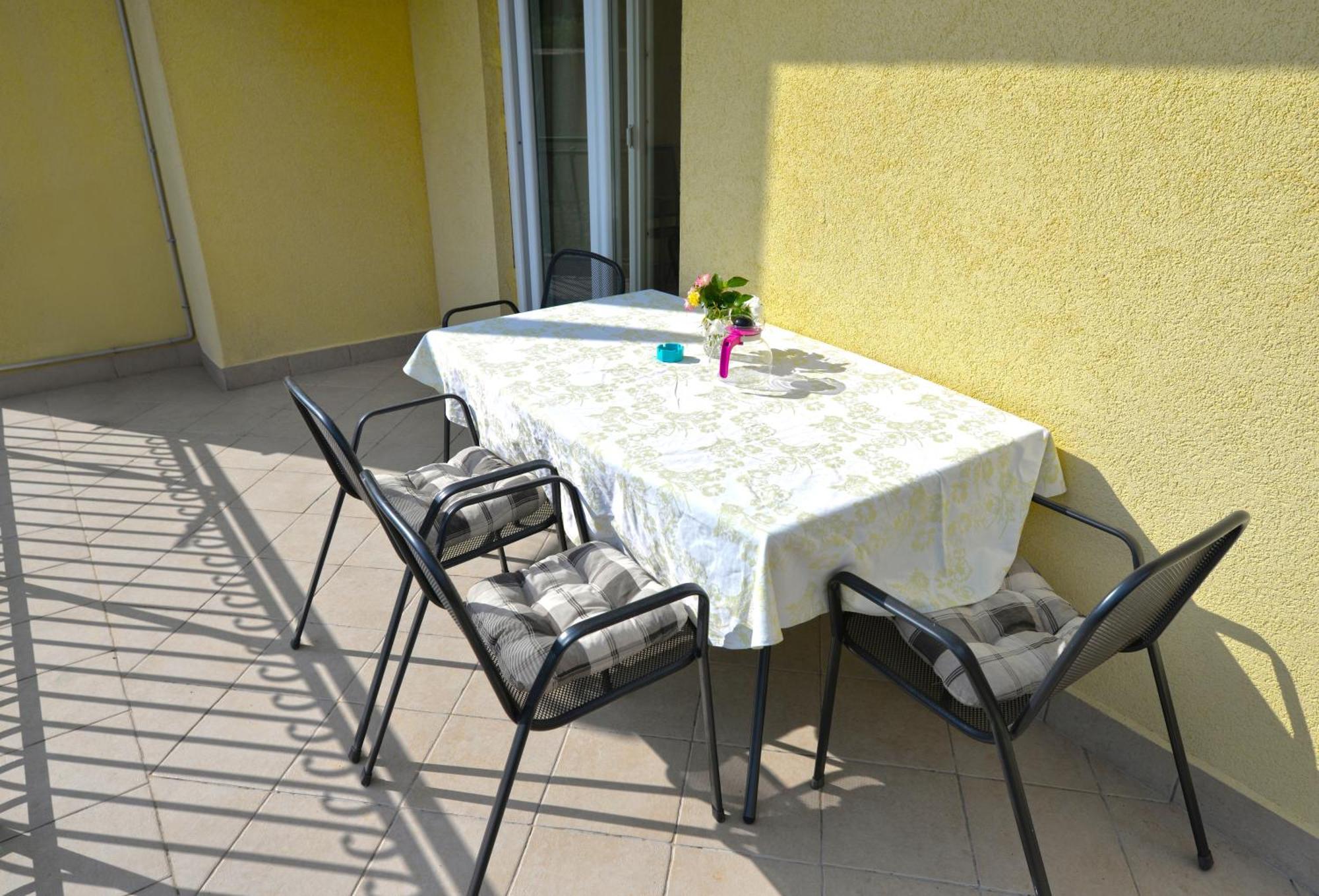 Apartment Goranka *